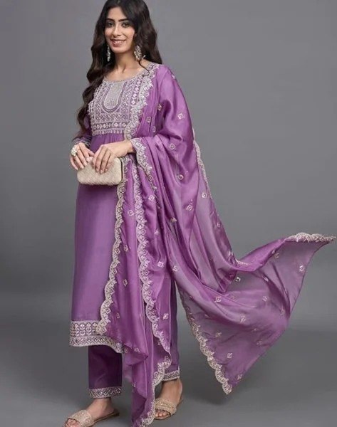 Krishoree's Butterfly Style.