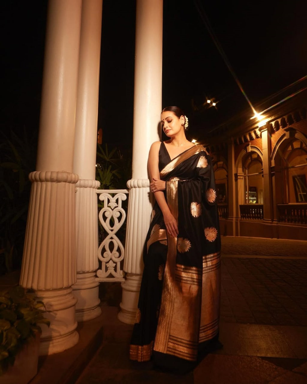 Kishoree Black Bueti Banarasi Silk Saree